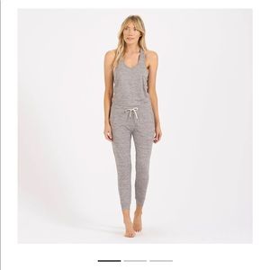 Vuori Lux Romper clay Heather grey size M